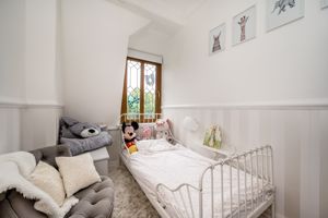 Bedroom- click for photo gallery